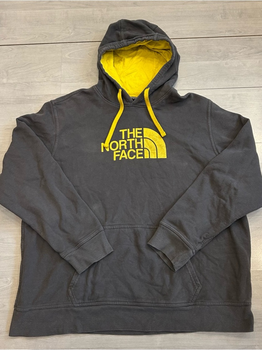 The North Face Half Dome Hoodie XXL Gray Yellow Logo Pullover Sweatshirt